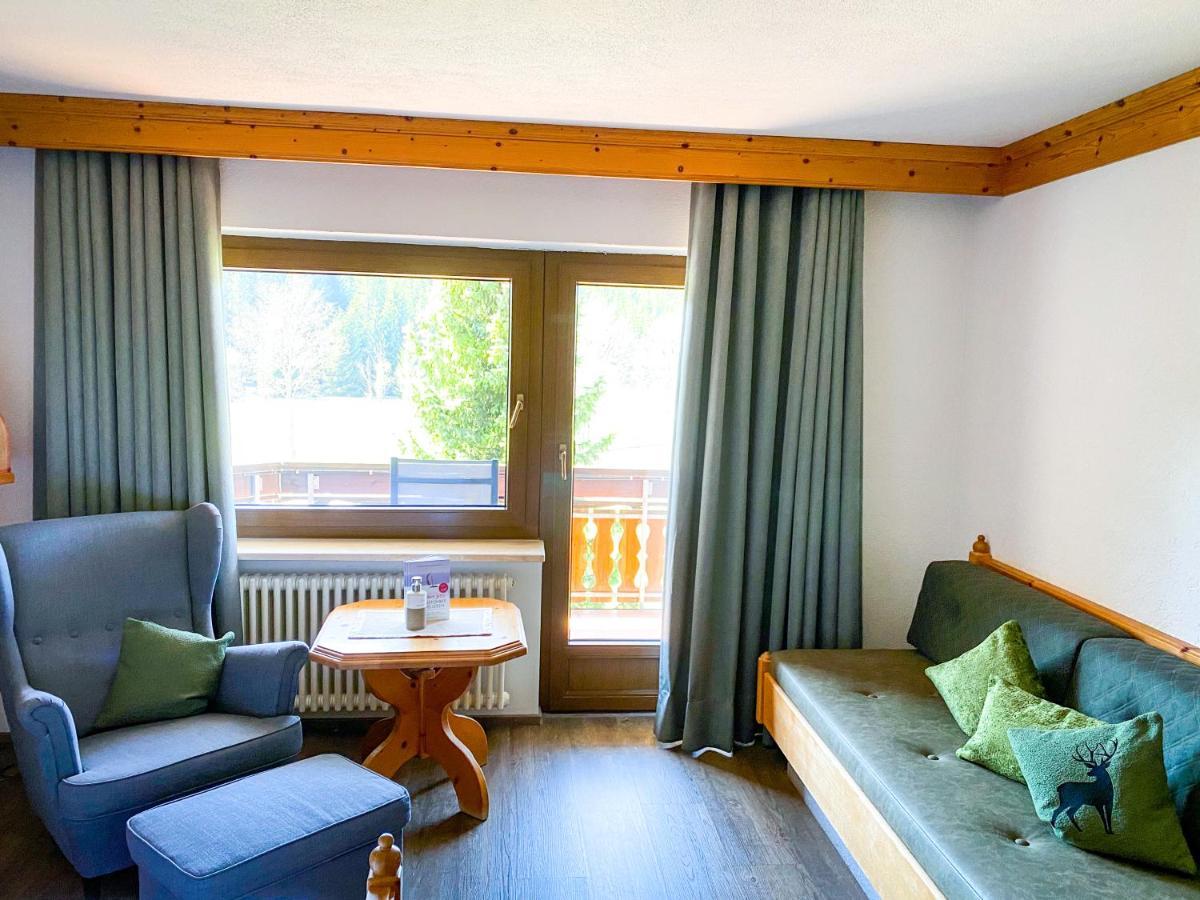 Landgasthof Jostalstüble Titisee-Neustadt Exterior foto