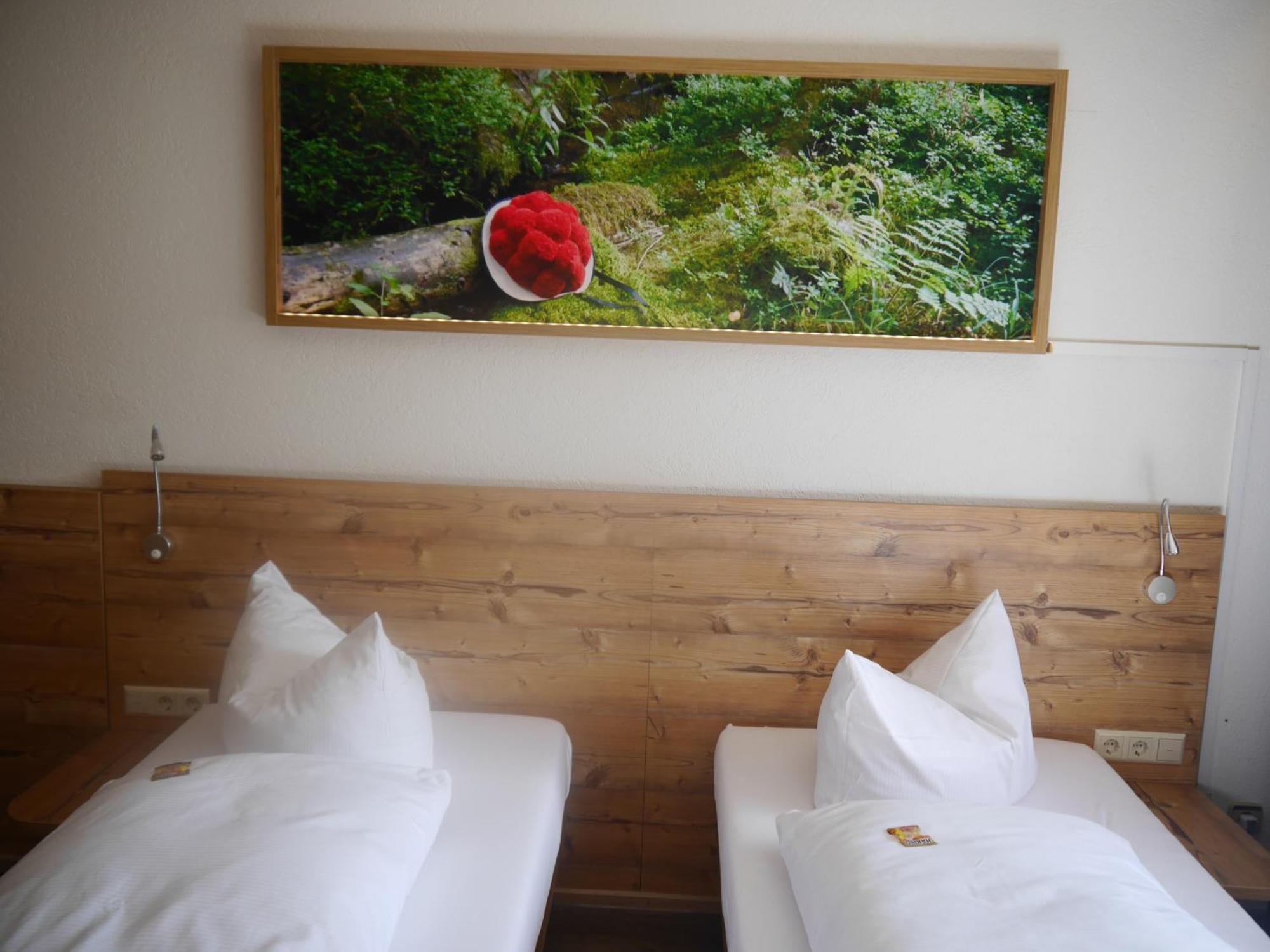 Landgasthof Jostalstüble Titisee-Neustadt Zimmer foto