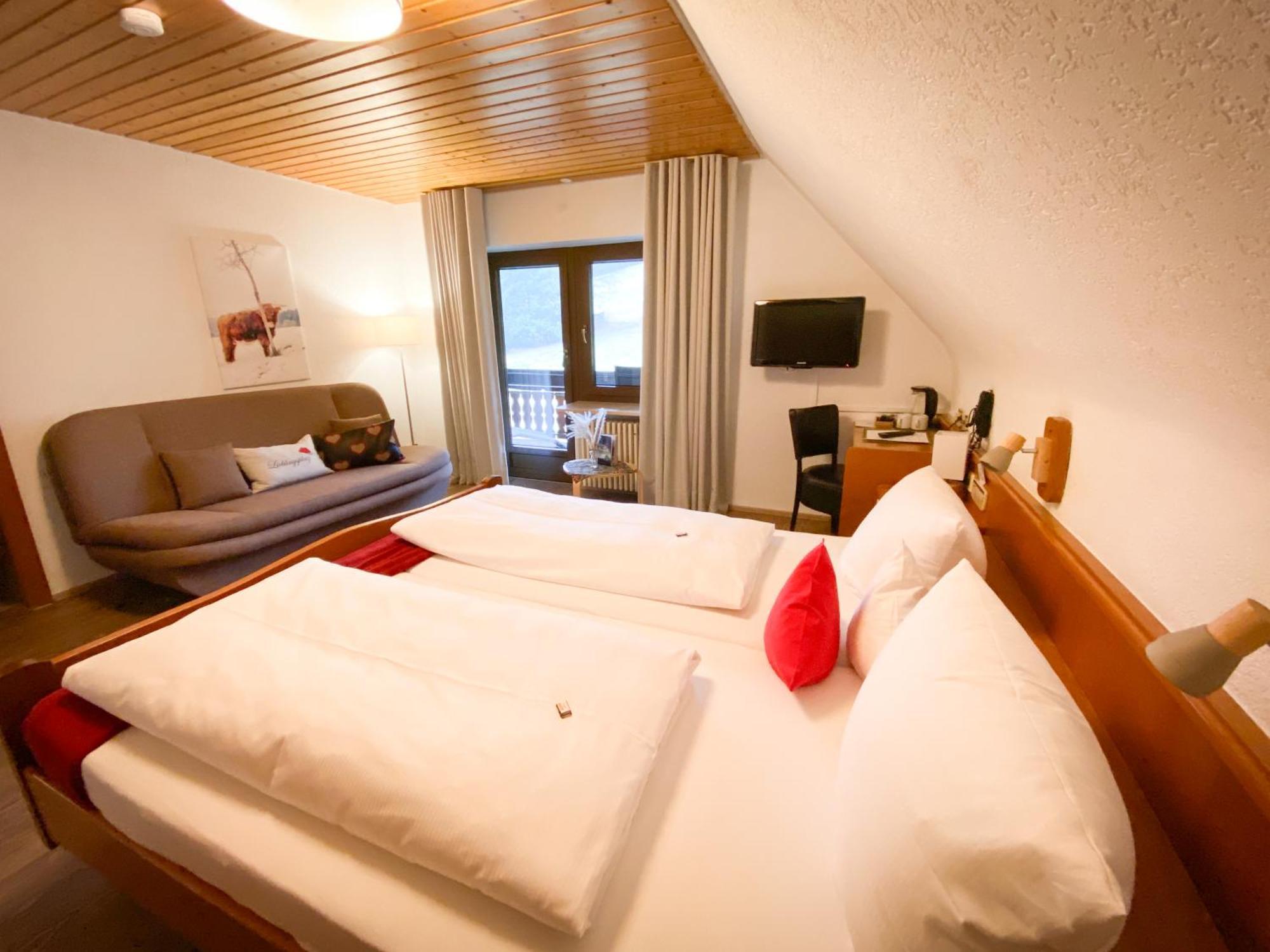 Landgasthof Jostalstüble Titisee-Neustadt Zimmer foto